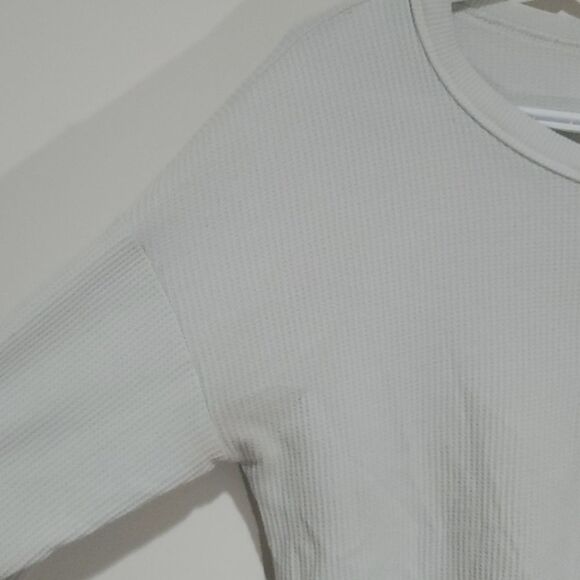 AMEAG Sml Cream Cropped Lite Sweater - Picture 4 of 8
